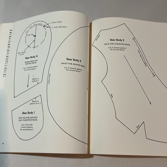 NWT Make Your Own Teddy Bears Instructions Patterns Clothing BOOK Crafters - Picture 15 of 17